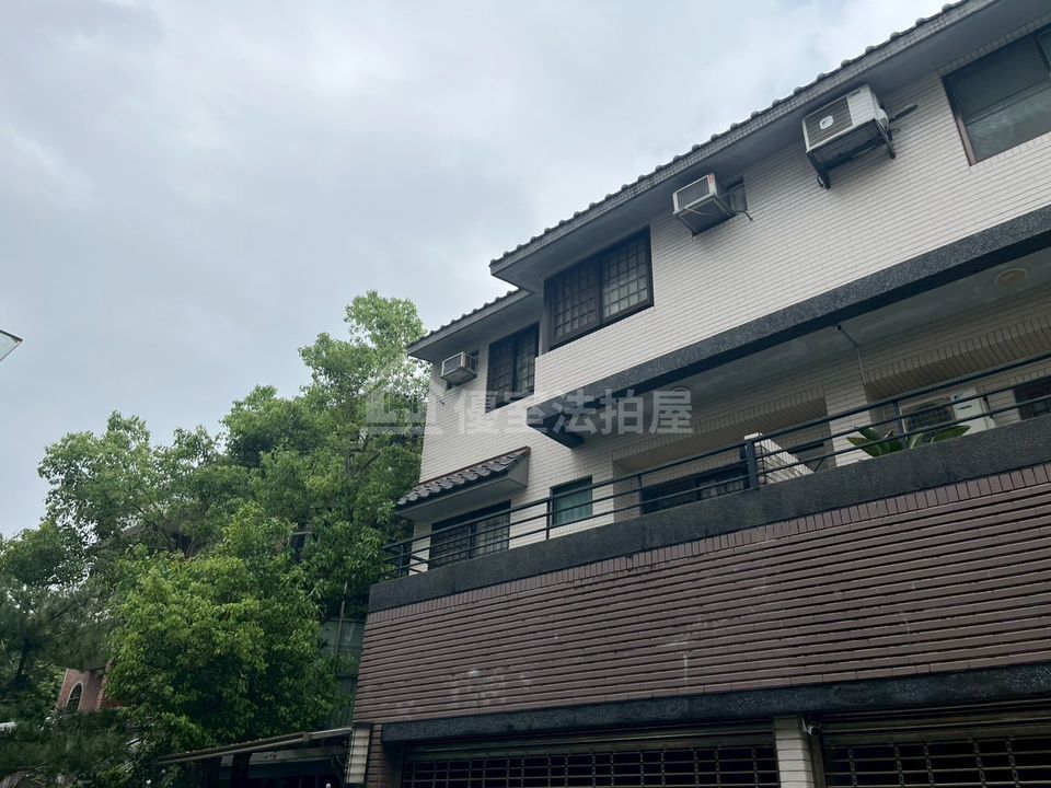 Uhomes