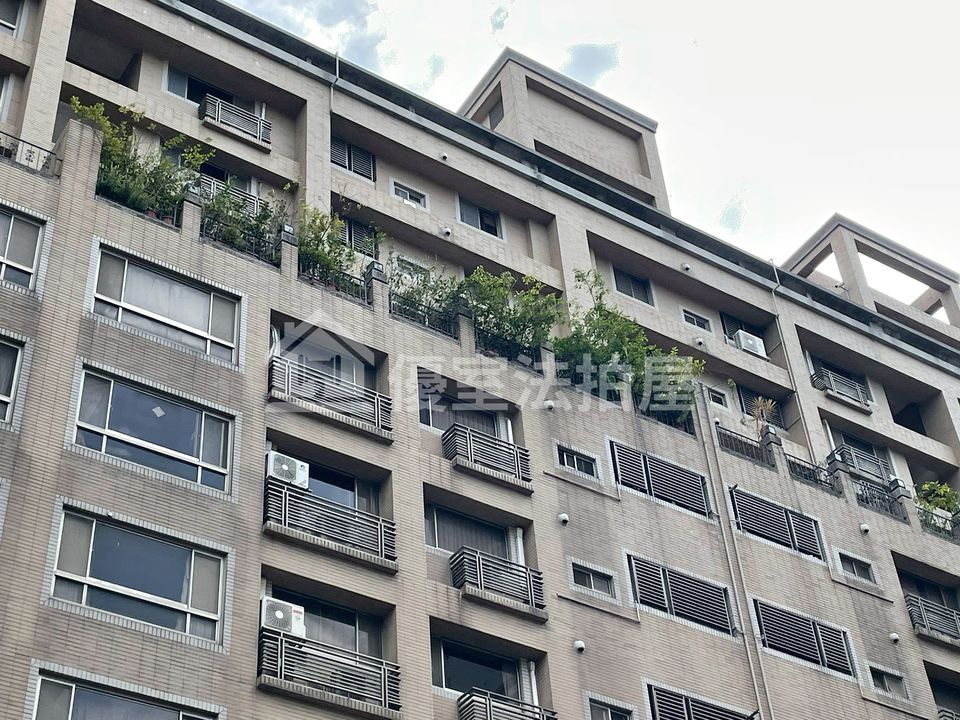 Uhomes