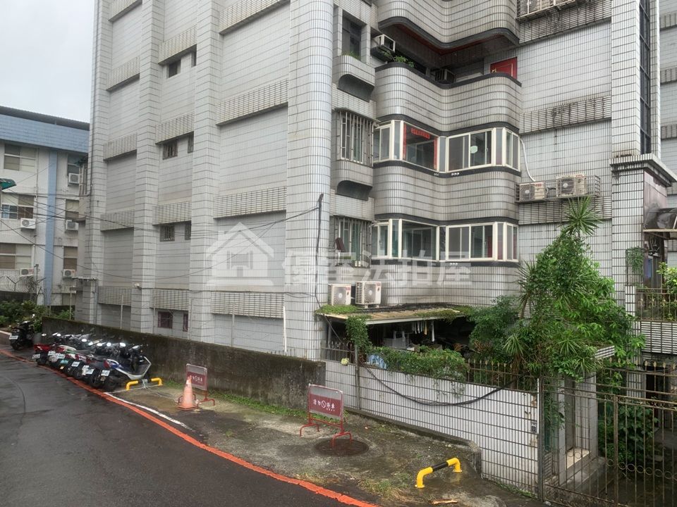 Uhomes