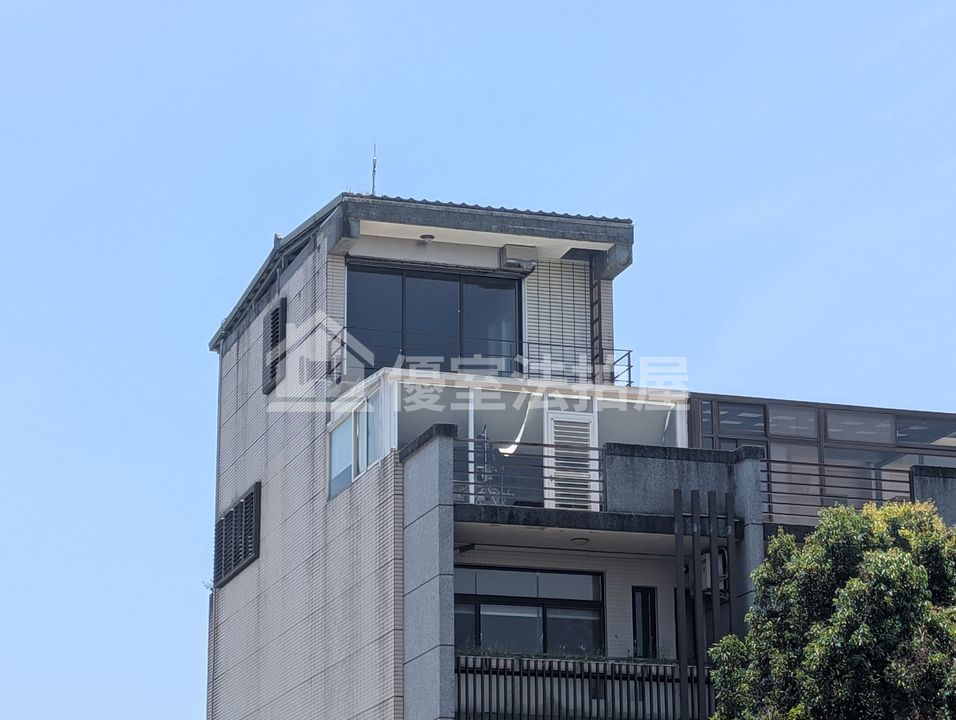 Uhomes