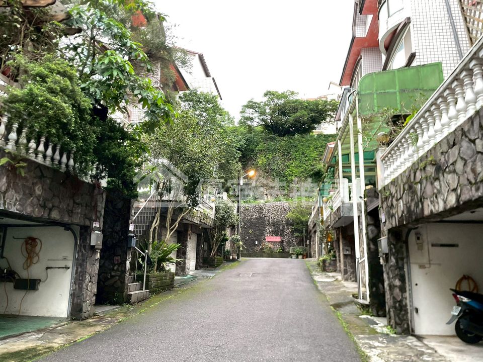 Uhomes