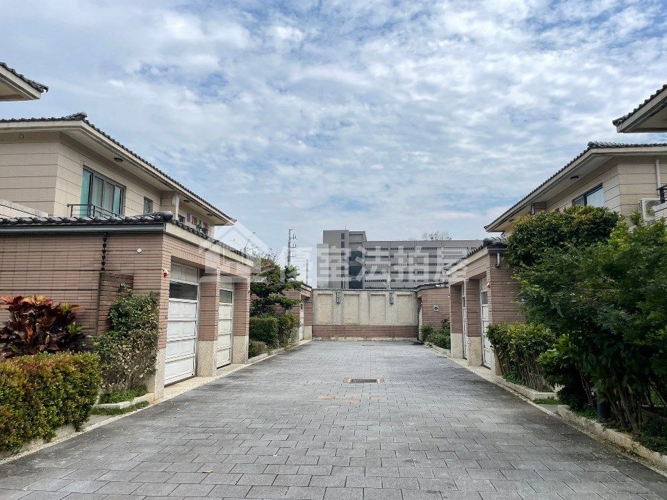 Uhomes