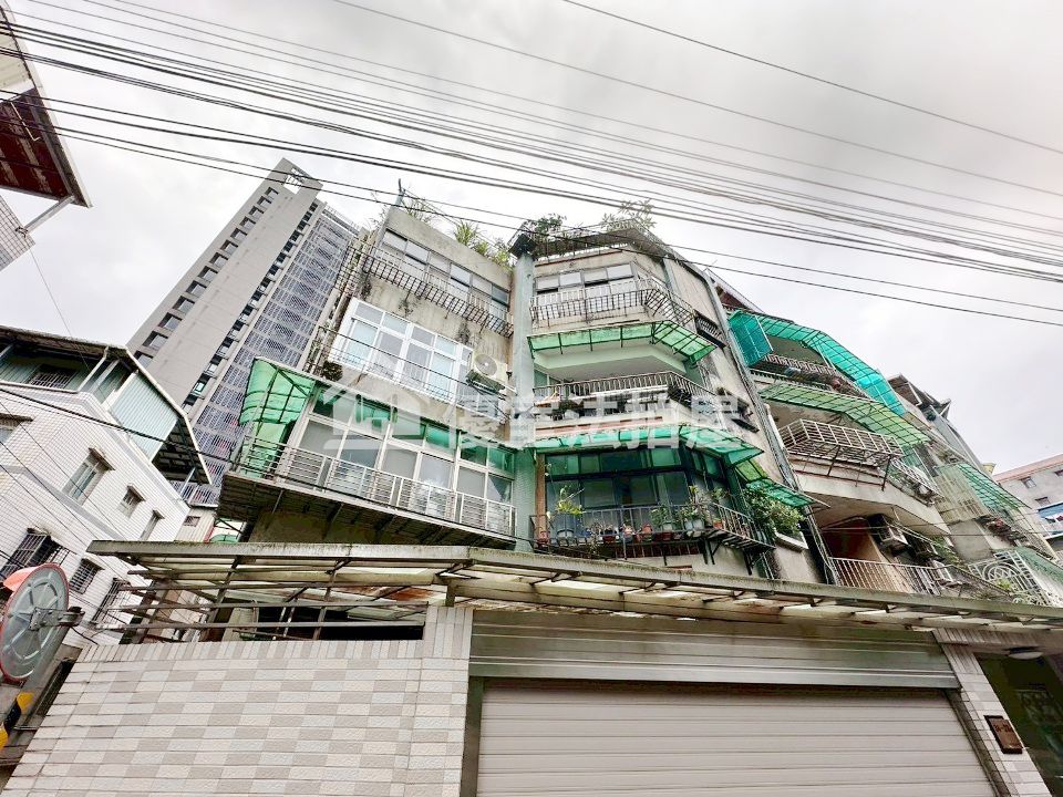 Uhomes