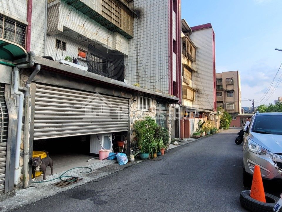 Uhomes