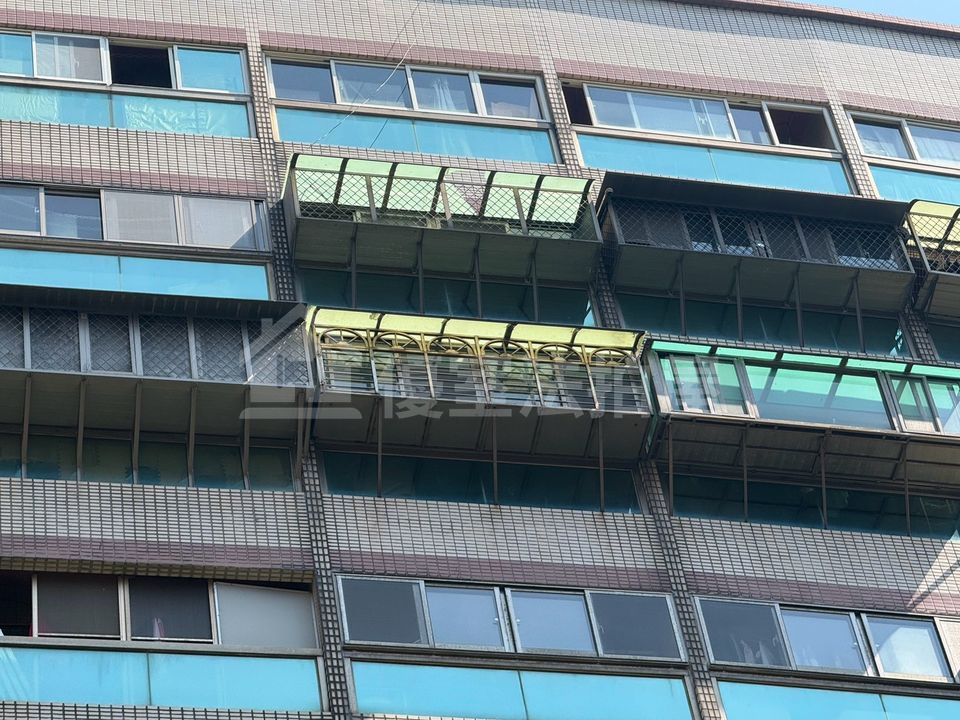 Uhomes