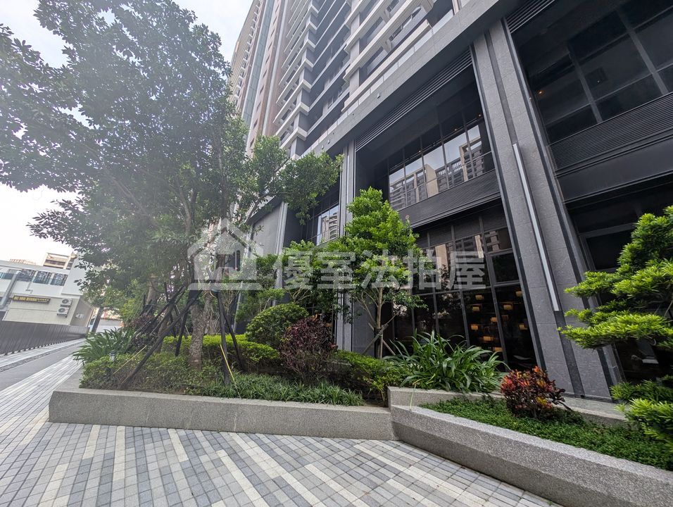 Uhomes