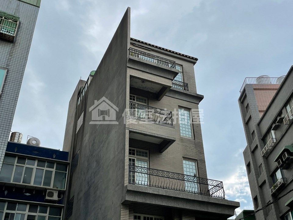 Uhomes