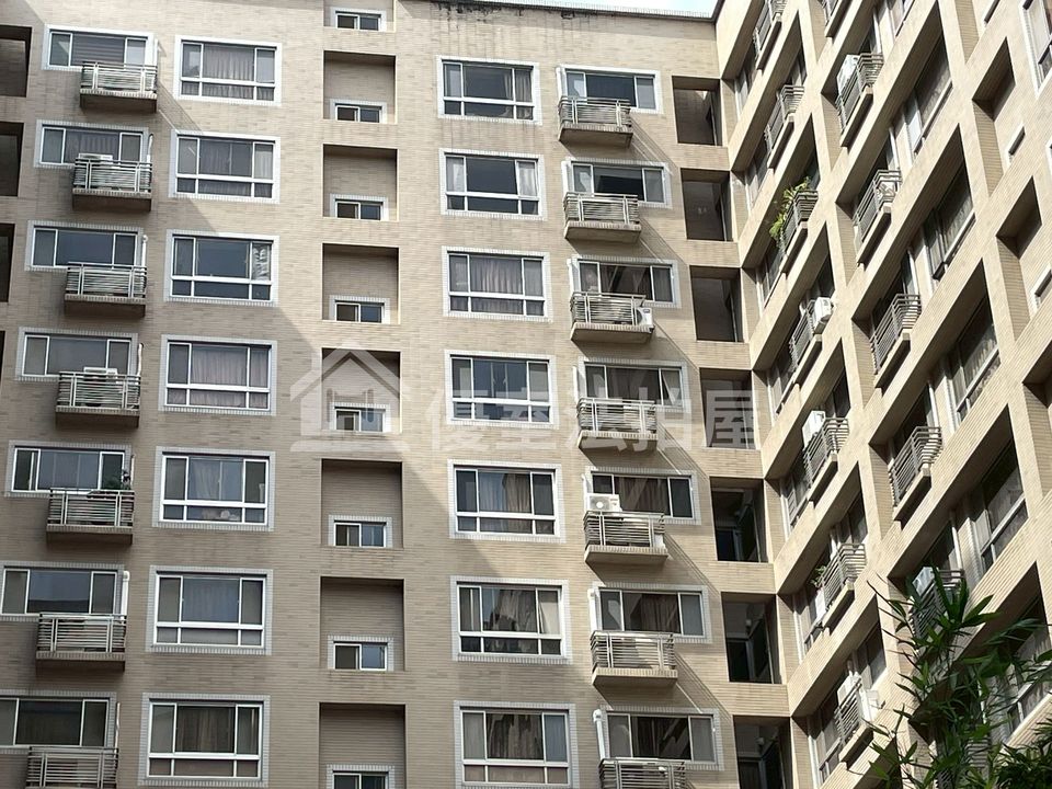 Uhomes
