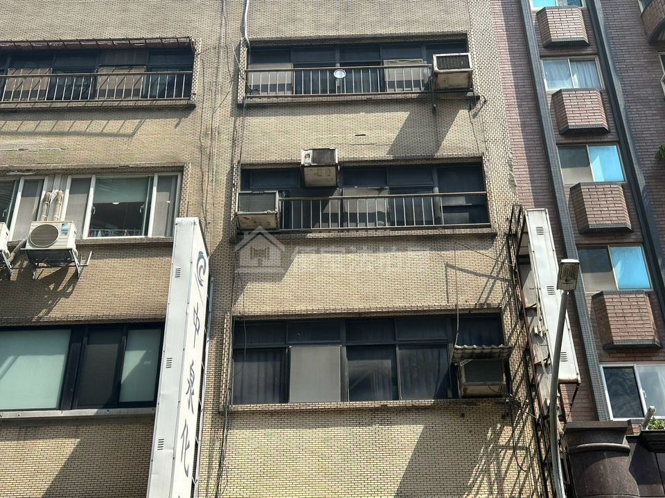 Uhomes