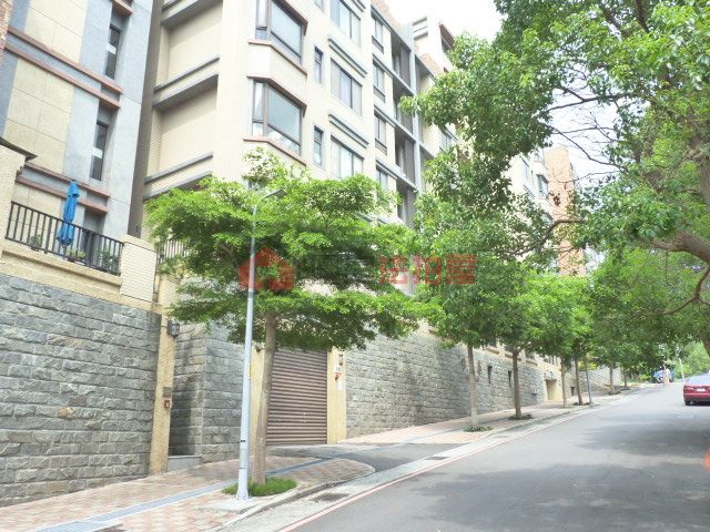 Uhomes