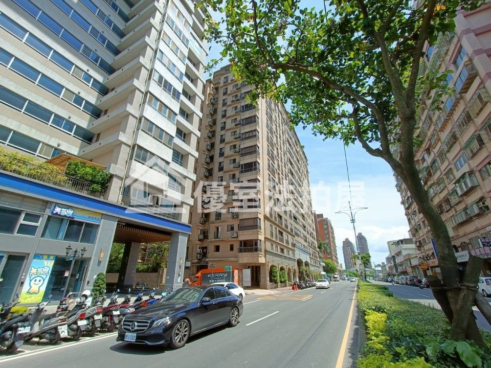 Uhomes