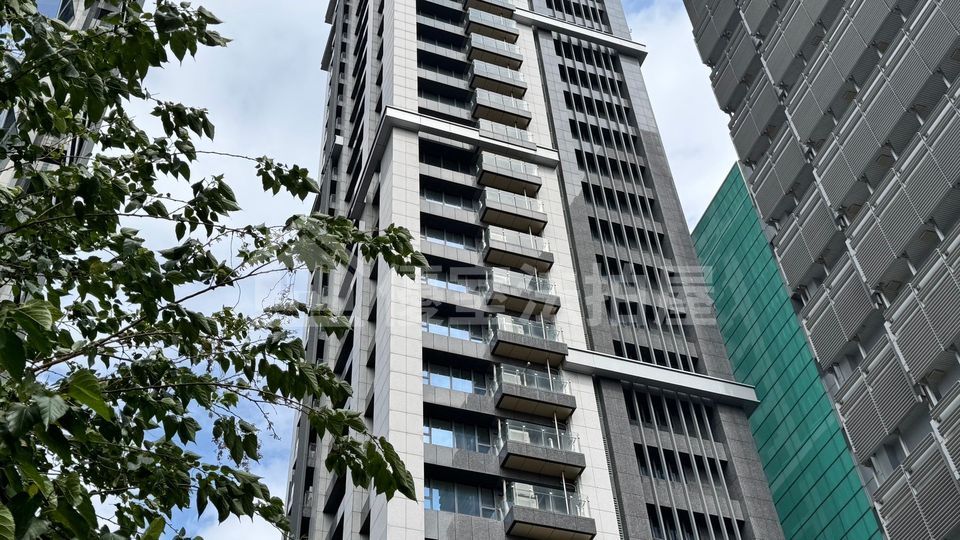 Uhomes