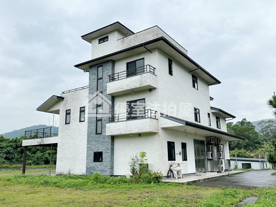 Uhomes