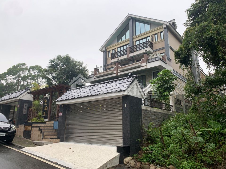 Uhomes