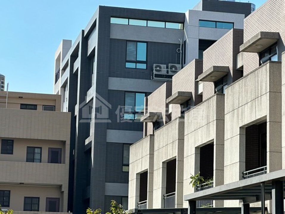 Uhomes