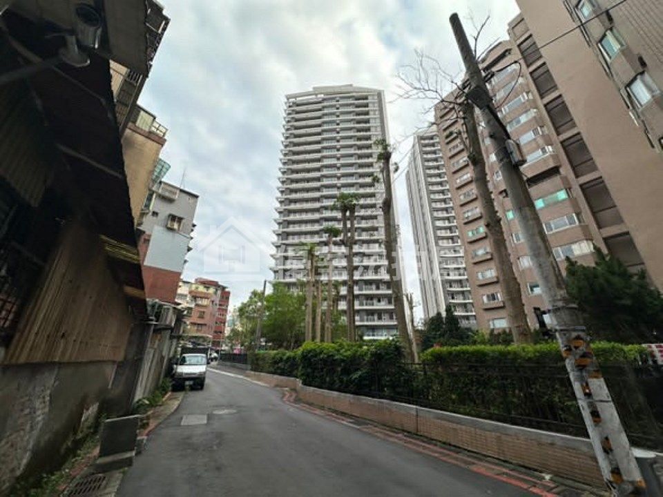Uhomes