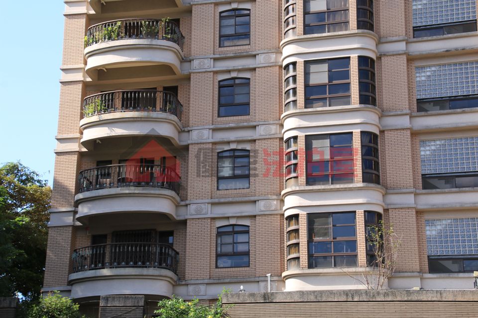 Uhomes