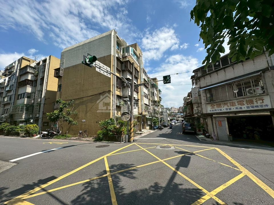 Uhomes