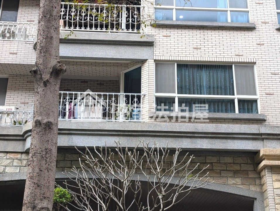 Uhomes
