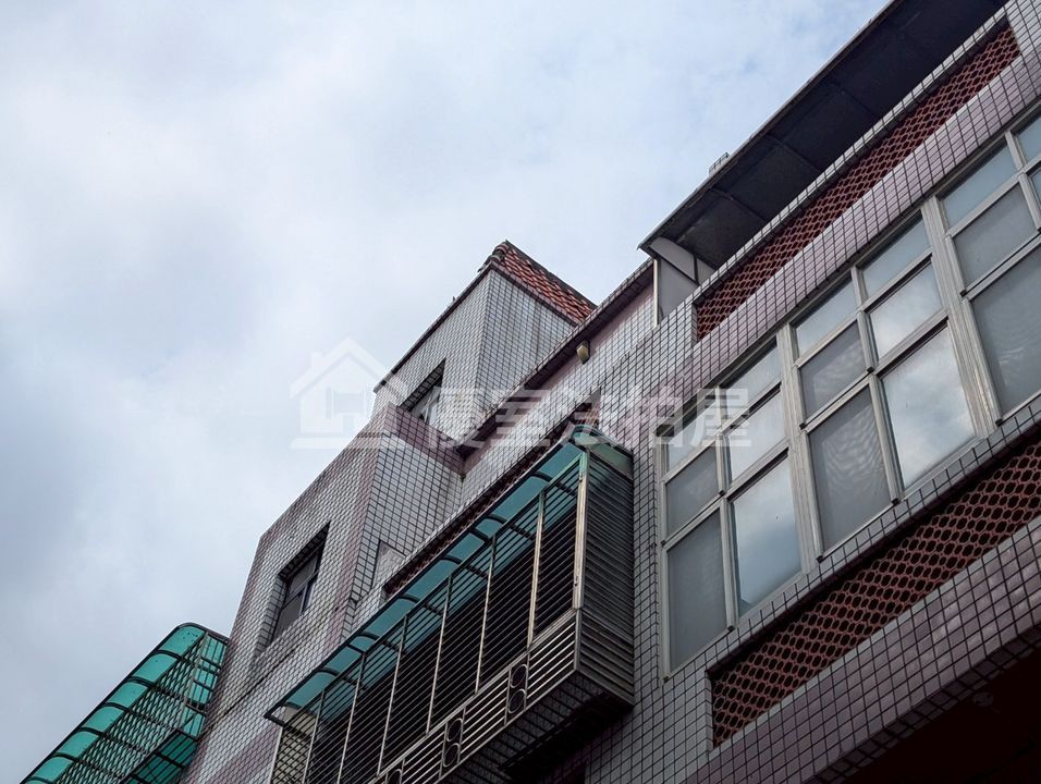 Uhomes