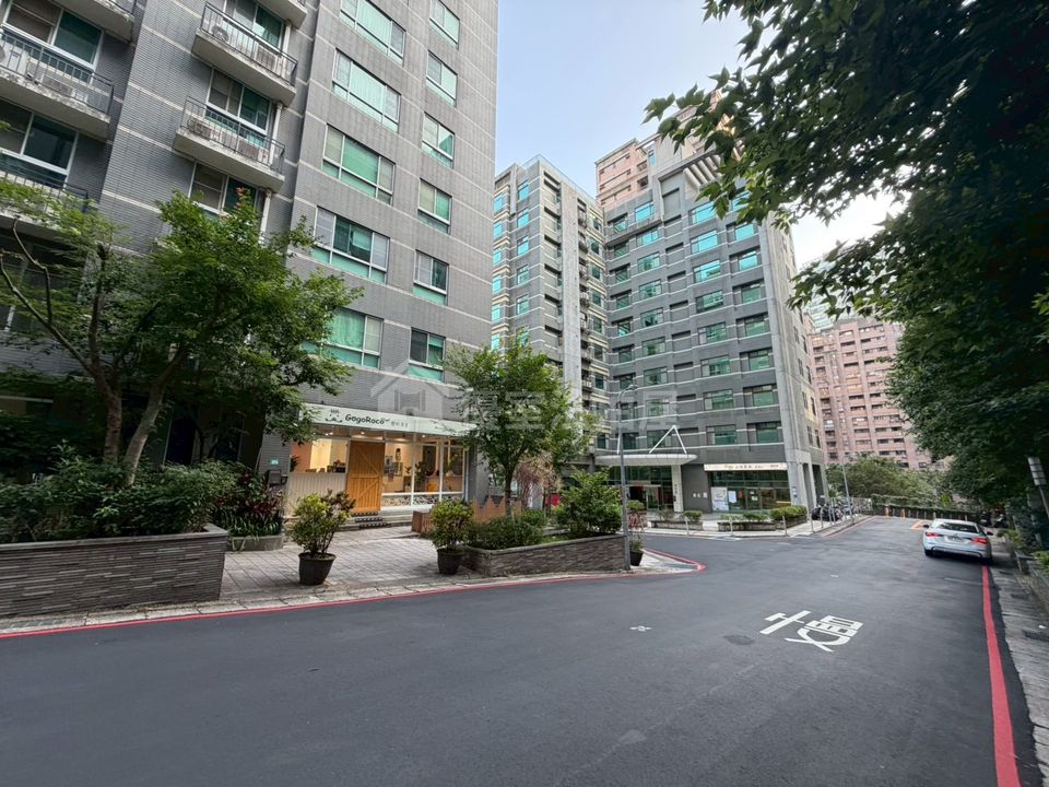 Uhomes