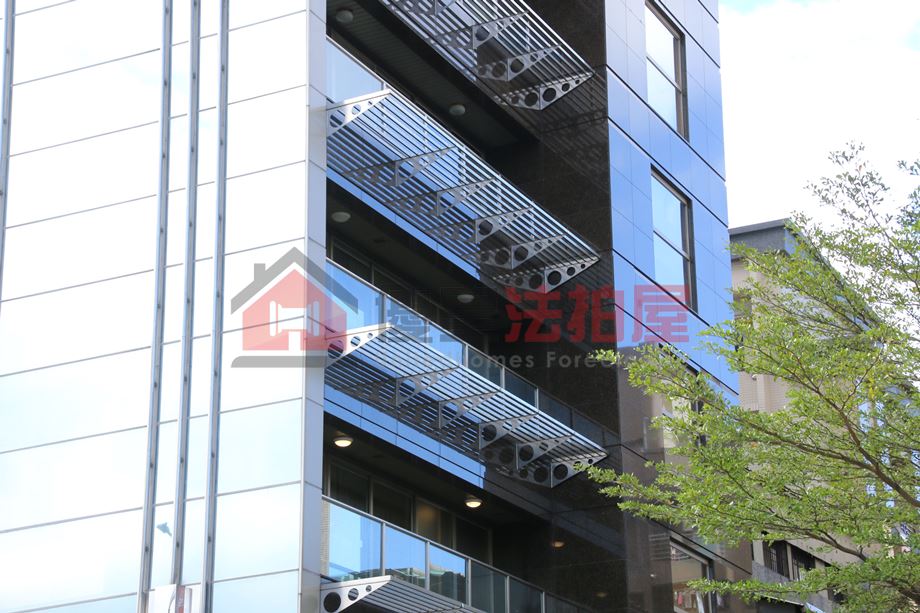 Uhomes
