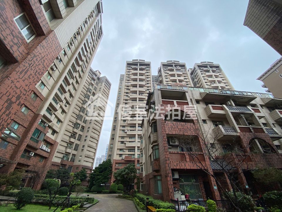 Uhomes