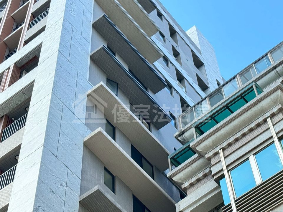Uhomes