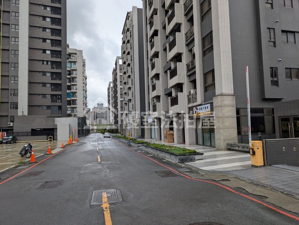Uhomes