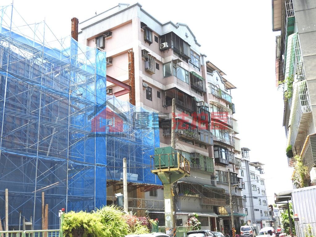 Uhomes