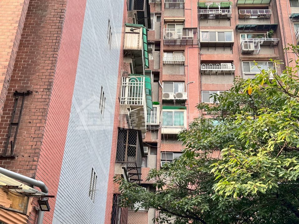 Uhomes