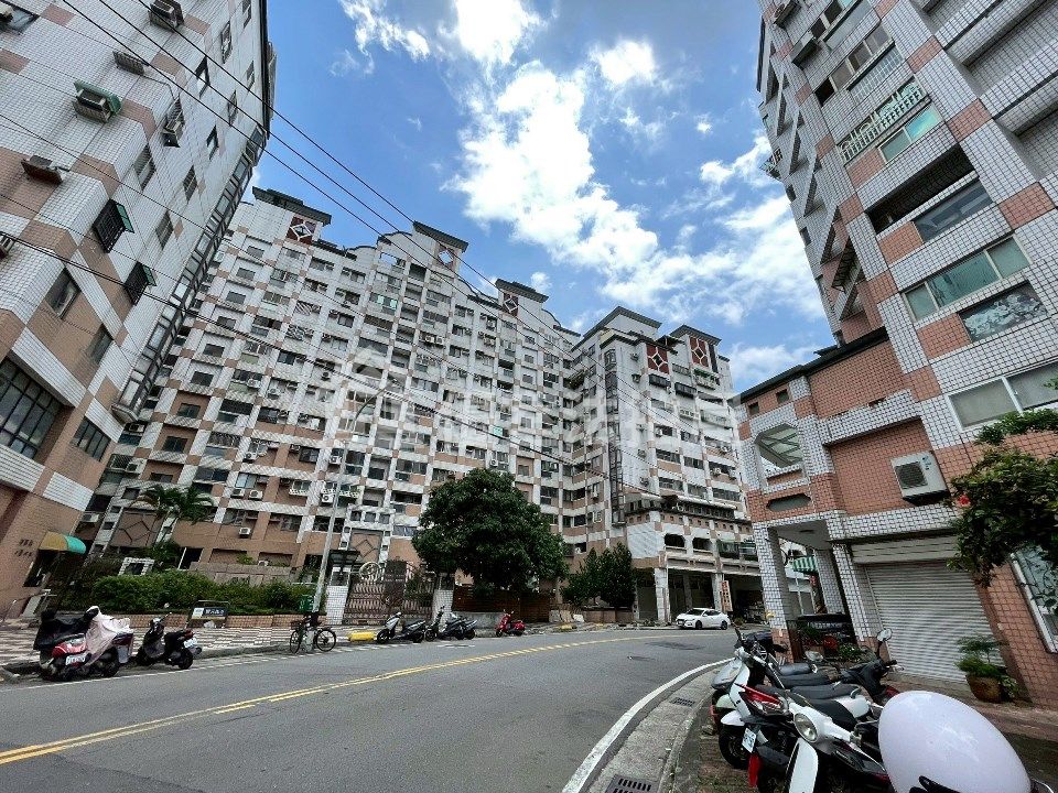 Uhomes
