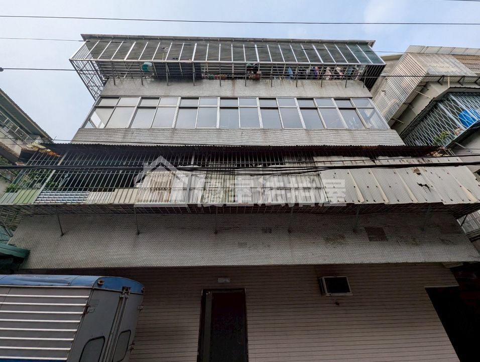 Uhomes