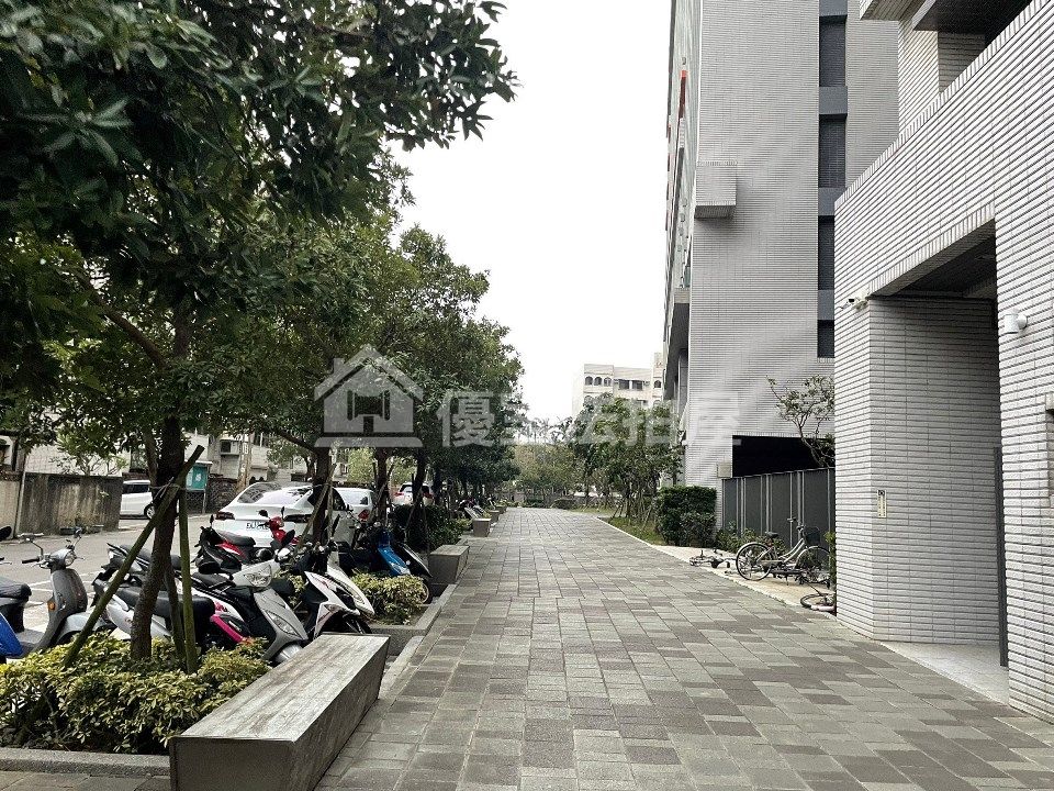 Uhomes