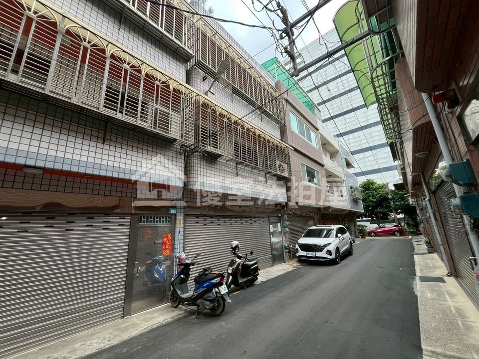 Uhomes