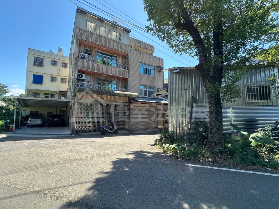 Uhomes
