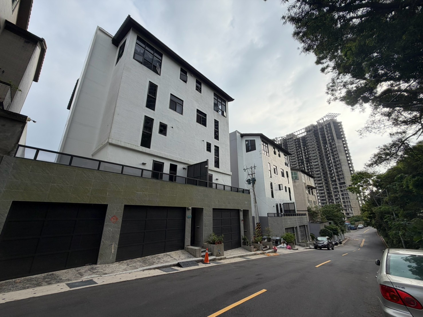 Uhomes