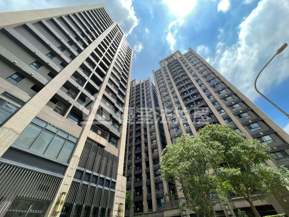 Uhomes