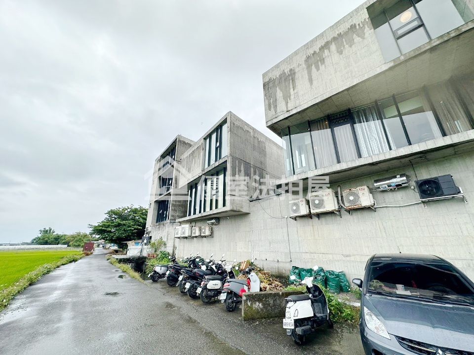 Uhomes