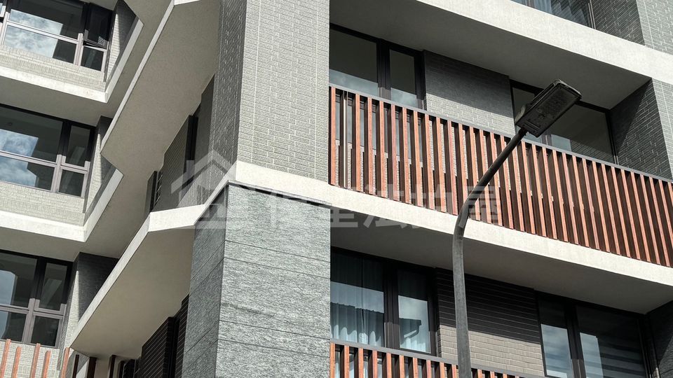 Uhomes