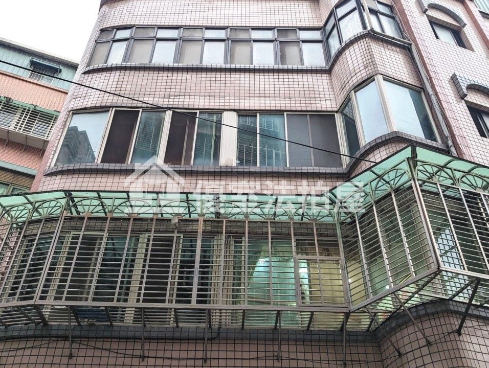 Uhomes