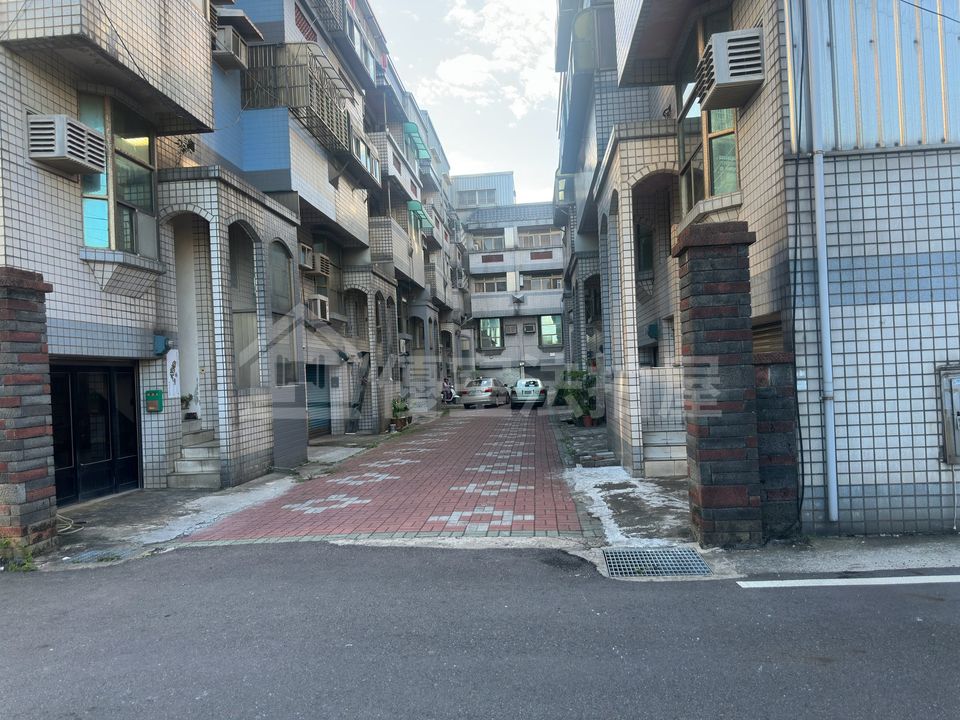 Uhomes