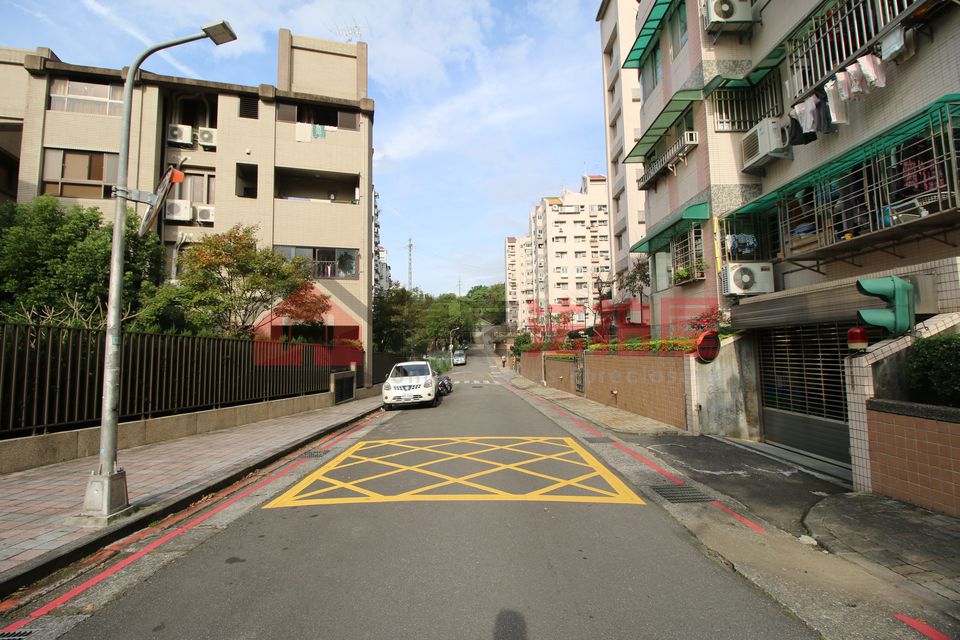 Uhomes