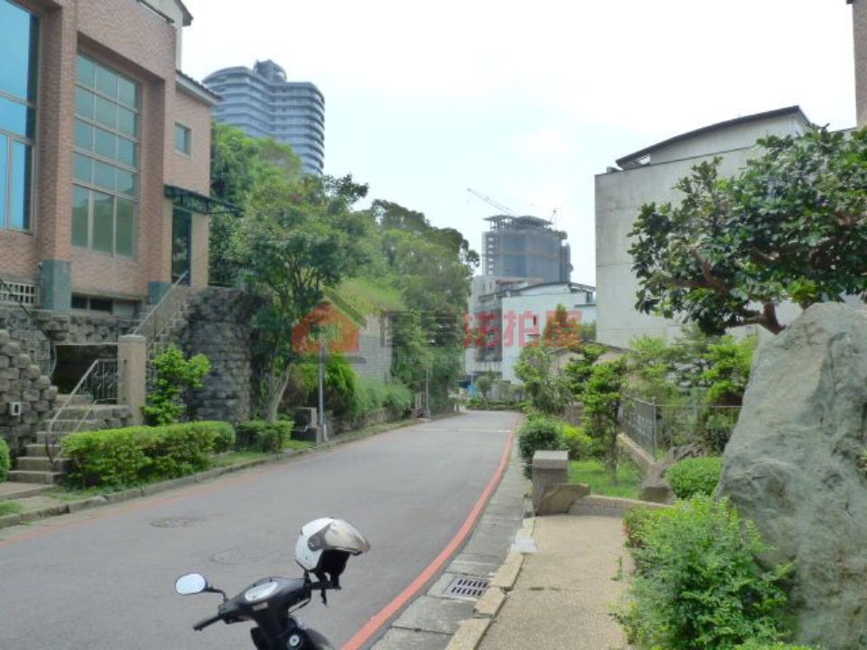 Uhomes