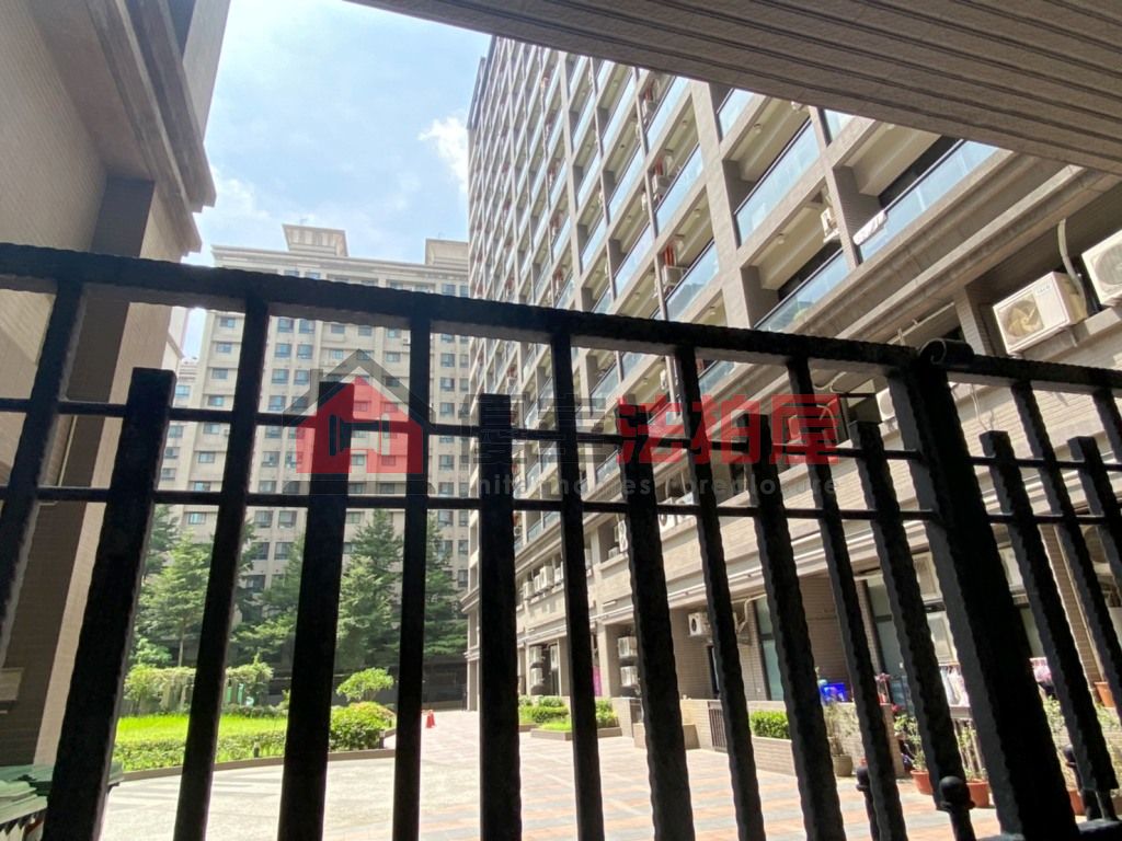 Uhomes