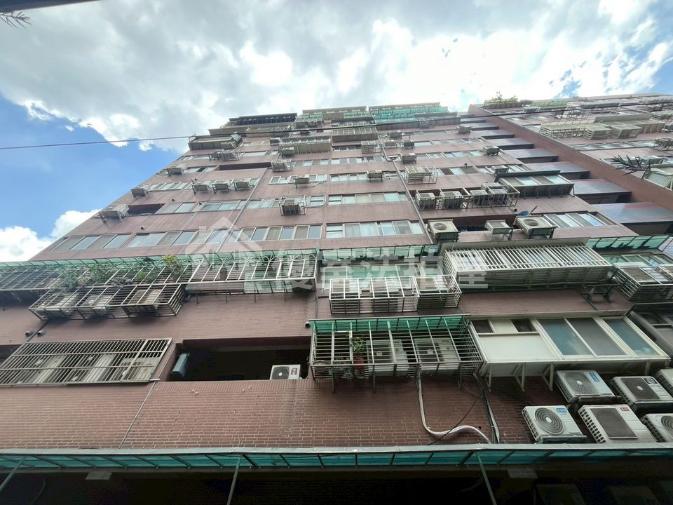 Uhomes