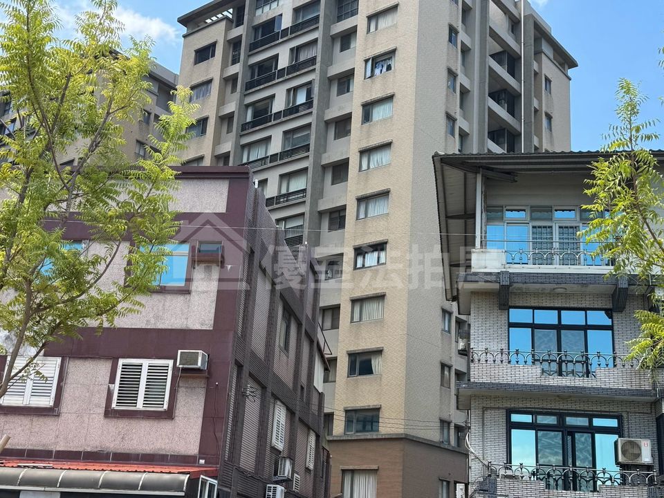 Uhomes