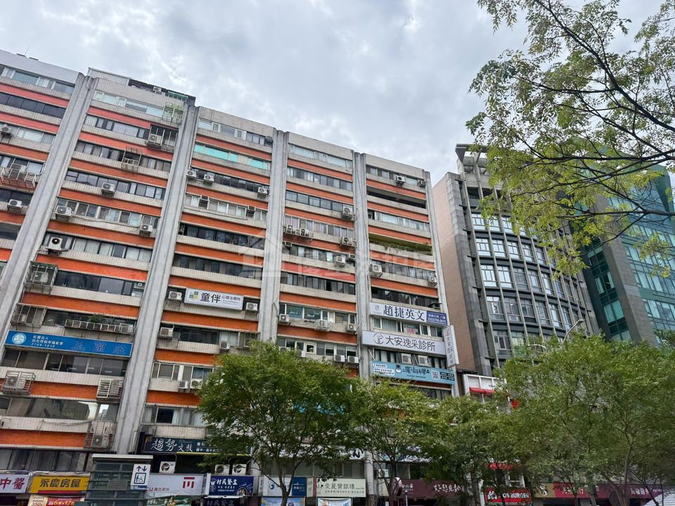 Uhomes