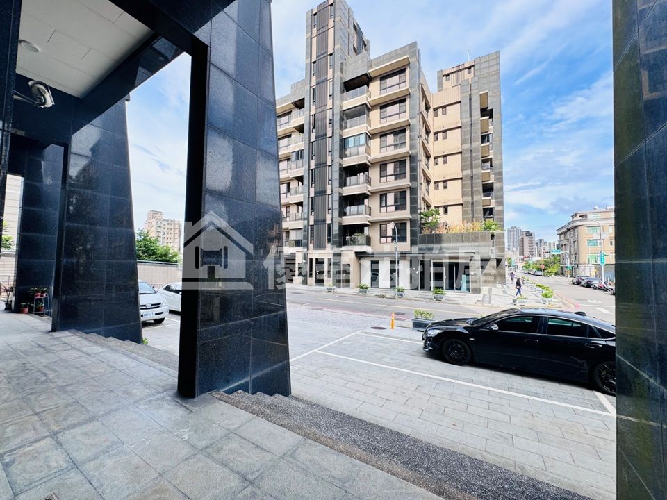 Uhomes