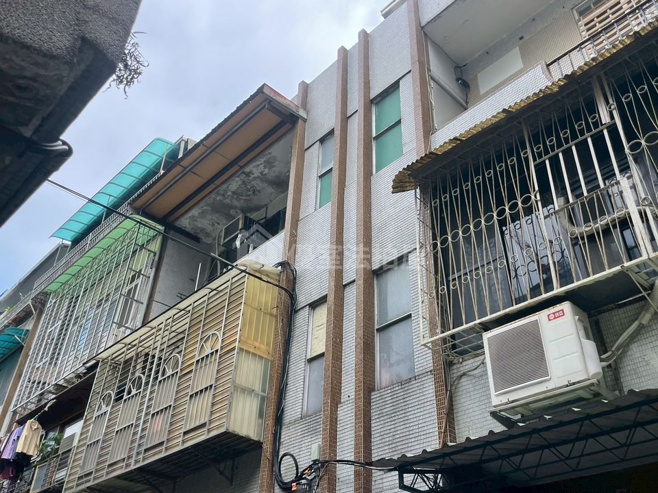 Uhomes